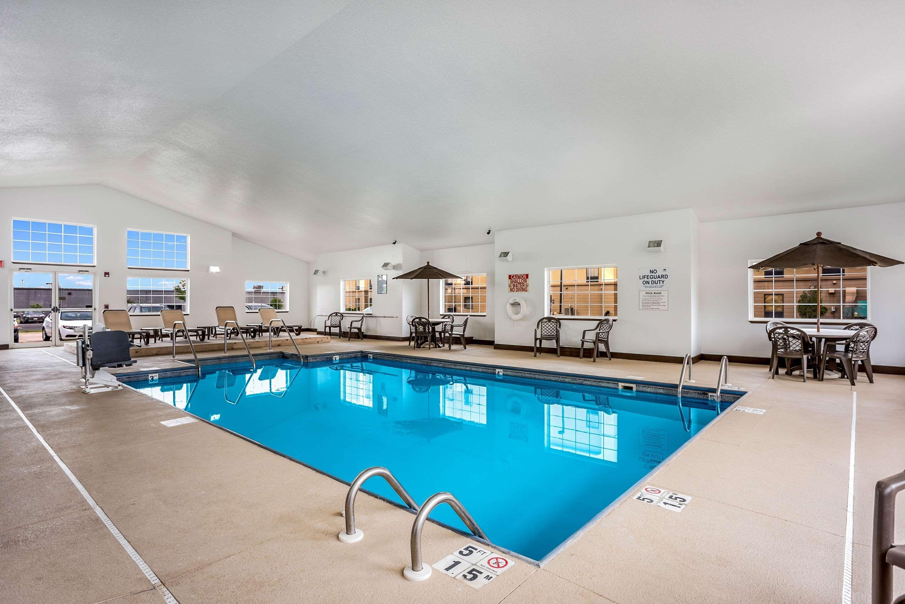 Mainstay Suites Cedar Rapids North - Marion Buitenkant foto